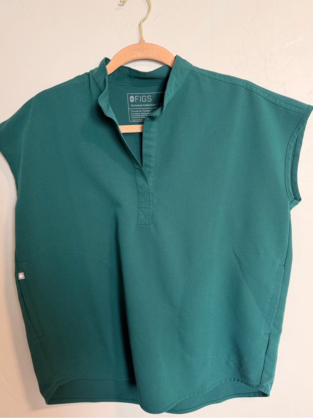 Figs Rafaela Forest Green Top XS
